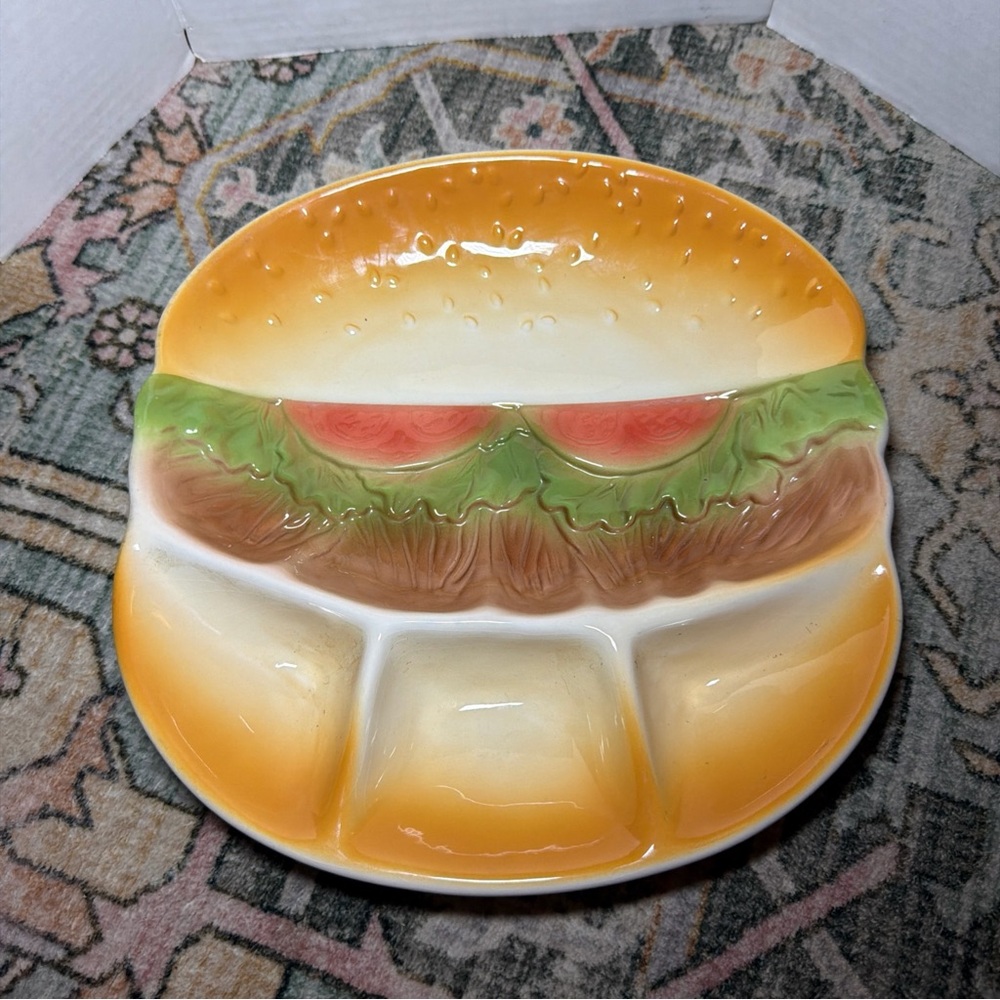 Ceramic hamburger-Shaped Divided Serving Platter - Yellow